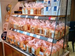 -巴黎贝甜(泗泾店)