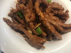 -霄汉牛三鲜湖北砂锅菜(万松园2店)