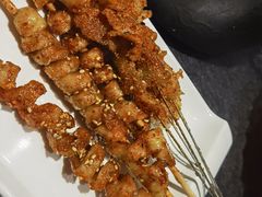 -卞二小串·鹤岗烧烤·坑烤(永定路店)