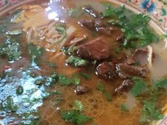 -金杨拉面王小吃面馆·牛三宝面·红烧牛肉粉