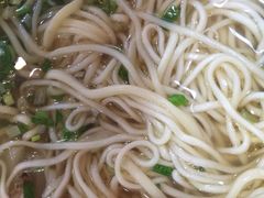 -陇上全荟兰州传统牛肉面(延吉路店)