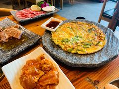 海鲜葱饼-万兴佳烤肉·长白山老味道(宏泰广场店)