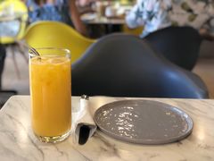 -The Sunny Side Cafe Station 1