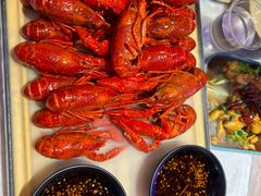 -肥肥虾庄·金牌油焖大虾(首义路店)