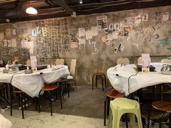 大堂-鲜入围煮花胶鸡海鲜火锅