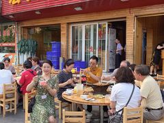 -宏兴烤鱼山庄(宣恩总店)