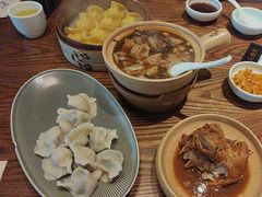 -天怡興·百年蒸饺(万豪广场店)