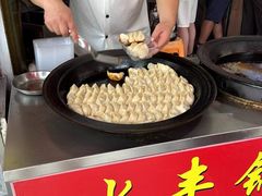 -水丰锅贴(延吉东路店)