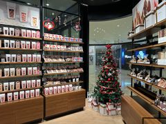 -Laderach 莱德拉(上海环贸iapm店)