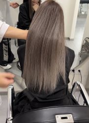 -HAIR HERE造型