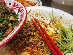 -六合居·明厨亮灶餐厅(成双大道店)