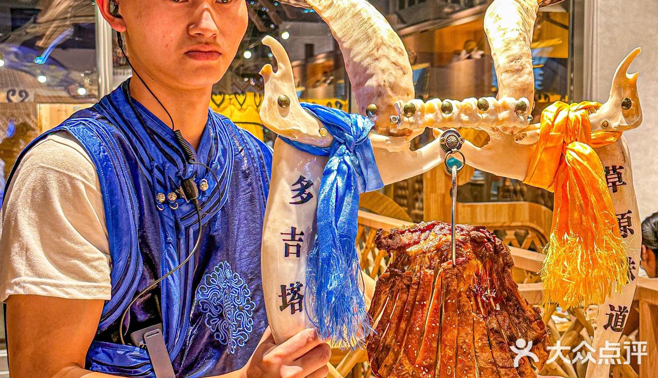 就在新晋广场花园里，这家蒙古菜我想推荐给所有人