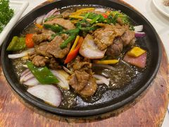 铁板黑椒牛肉-宜宾海鲜酒家·三十年老字号