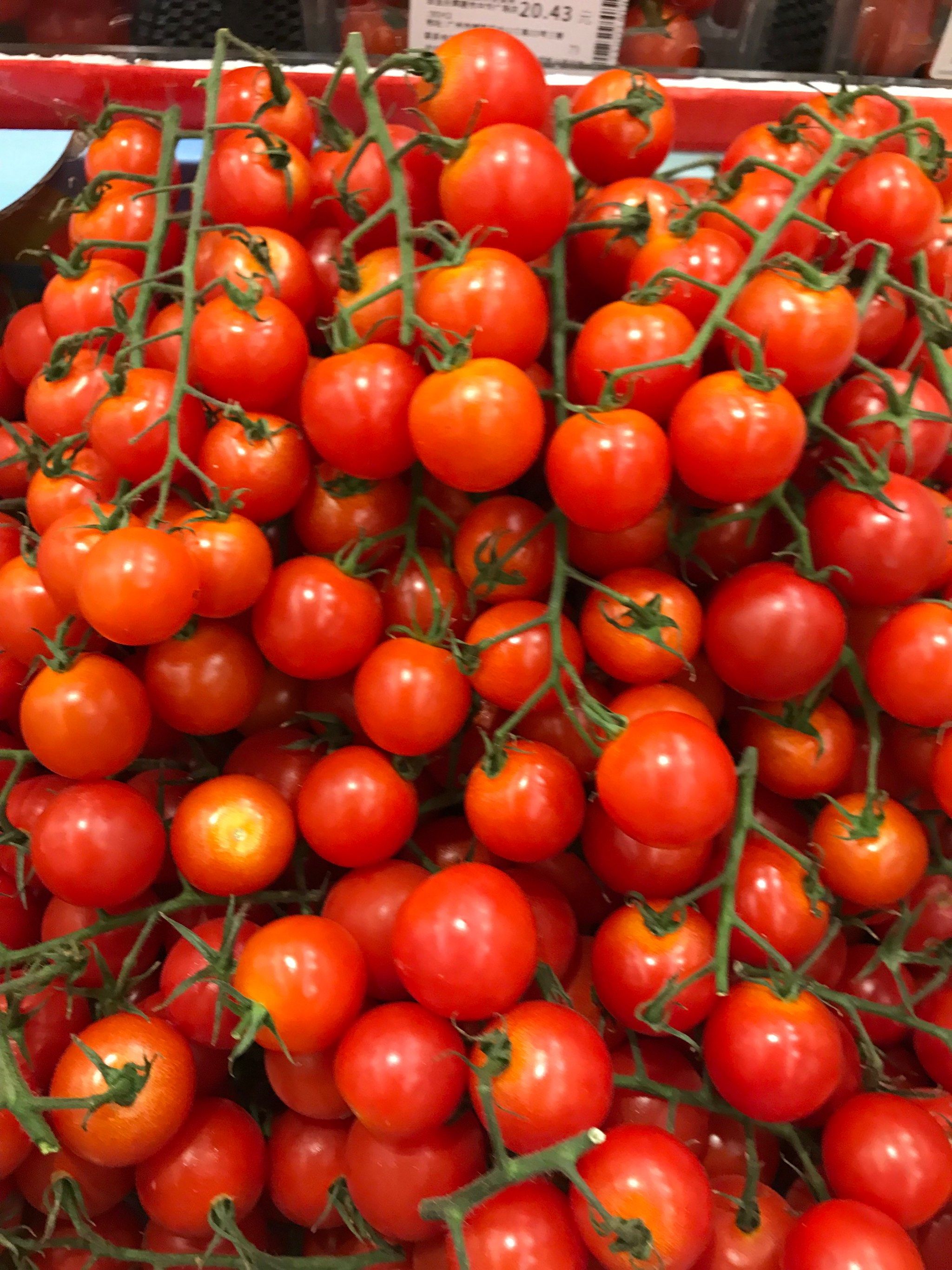 水果篮子,黄色小番茄