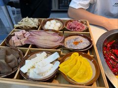 -芈重山老火锅(广州首店)