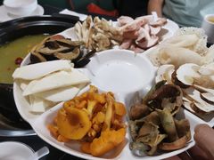 -野菌皇海景野生菌火锅(滨海大道店)