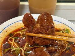 -易毛特色牛肉面(解放碑步行街店)