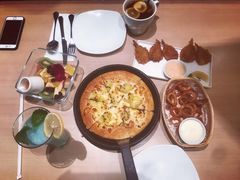 -必胜客(滨江店)