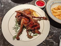 -LESCEDARS Brasserie Bistro香柏树