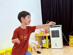 -猴有戏教育戏剧·音乐剧·主持口才·演讲朗诵辩论(环球港华师大校区)