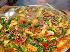 牛肉八带鱼饼土豪锅-京玉菲饭店(李村店)