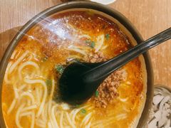 -谭师爷龙抄手(白下路店)