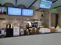 -奈雪的茶(亨特国际广场店)