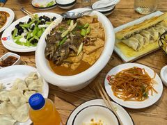 家焖杂拌鱼-小船渔村·大连菜(明泽街店)