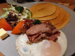-Lia Cafe Bar Restaurant松山咖啡屋