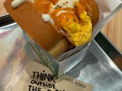 -EGG BOMB(浦东国际机场T1航站楼店)