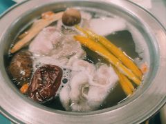 -百草滩羊·长江大酒店餐饮中心