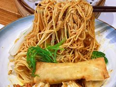 -馋三尺蟹粉小笼(人民广场店)