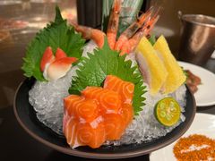 -钱小奴海鲜自助黑金店(杭州滨江龙湖店)