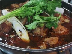 -运气牛自助酱大骨火锅(南京东路店)