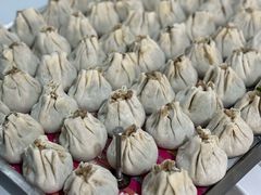 -严氏重油烧麦(民权路店)