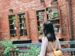 -古董花园(思南路42弄小区店)