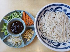麦梗炸酱面-麦梗手擀面水饺(麦梗前门店)