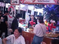 -时尚mego商业广场