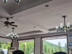 -天天向上素食餐厅(五台山店)