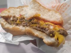 双层吉士汉堡-麦当劳(北京路广百广场店)