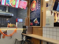 -侯志伟纯手工酸辣粉(荣民时代广场店)