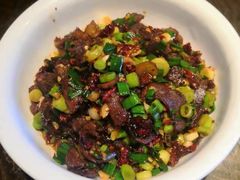18秒炒牛肉-醉美东江·三文鱼·烧鸡公