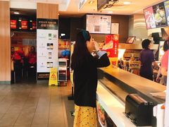 -麦当劳(欢乐谷店)
