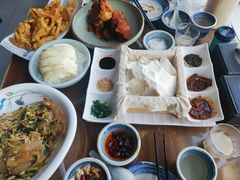 -95号酱骨·一块豆腐(展春园西路店)