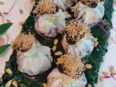 黑松露鲜菌石榴果-东海朗廷酒店-唐阁T’ANG COURT 中餐厅