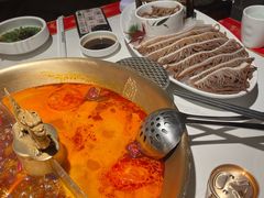 -小龙翻大江文化火锅(宽窄店)