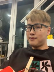 -15C7 男士理发馆 烫染专业店