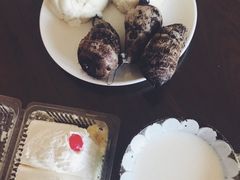 -红宝石·鲜奶小方·海派西点房(浦三店)
