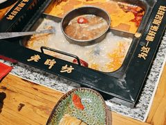 -老牌坊云南鱼豆花火锅(哈西万达店)