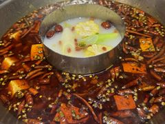 全红牛油锅底-七友美蛙鱼头火锅(坂田店)